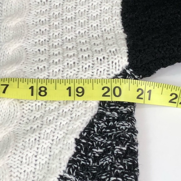 r + j Color Block Hi Low Tunic Crew Neck Sweater M - Picture 7 of 8